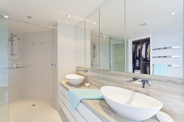 Modern bathroom