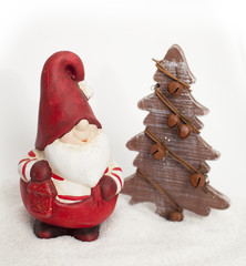 nain de jardin de noel et sapin nouvel an