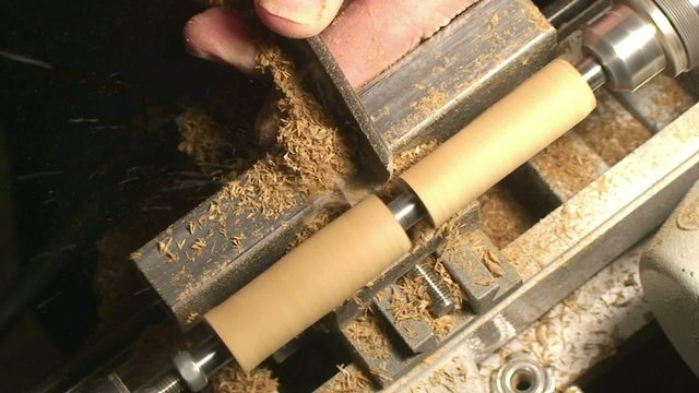 Mod&eacute;lisme, tournage du bois