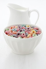Delicious kids cereal loops with a fruit flavor