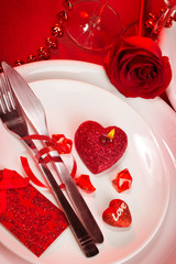 Romantic tableware