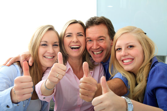 Fr&ouml;hliche Leute