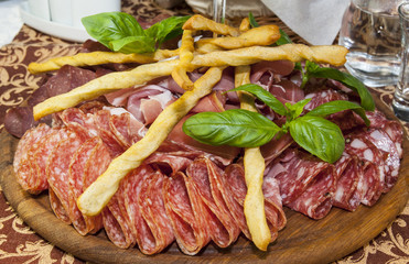 Мясное ассорти