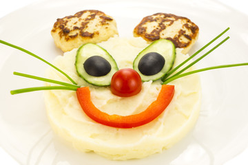 Картофельное пюре с котлетками