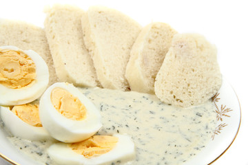 dill sauce with the eggs