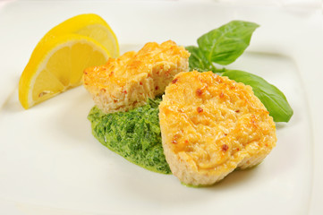 Fishcakes with lemon