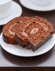 Fototapeta na wymiar chocolate cake on a plate