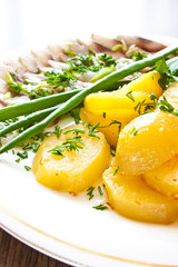 potatoes with herring and greens