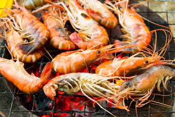 Shrimps grilled on charcoal oven