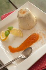 Panna Cotta mit Vanille