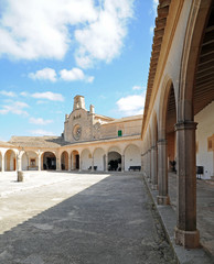 Fototapeta na wymiar Klasztor sanktuarium Monti-ności Porreres Mallorca