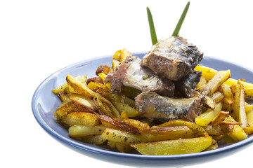 Fried potato with saury
