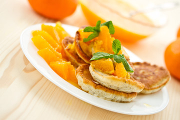 poppy muffins with orange jam