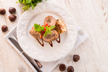 Turkey's beef olive with ham-sweet chestnut filling