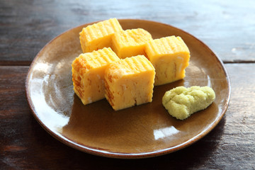 egg sashimi
