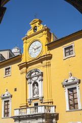 Fototapeta na wymiar Fermo - Historyczny budynek