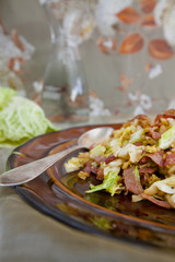 kapusta młoda boczek smażone fried cabbage bacon