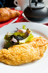 omelet with ham