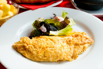 omelet with ham