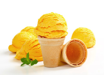 Yellow ice cream