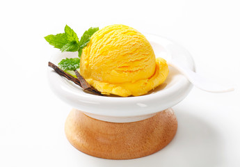 Yellow ice cream