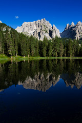 Fototapeta na wymiar Dolomity Góry, naturalny świat dziedzictwo UNESCO we Włoszech