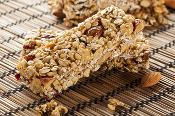 Organic Almond and Raisin Granola Bar