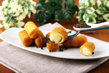 Fried potato croquettes