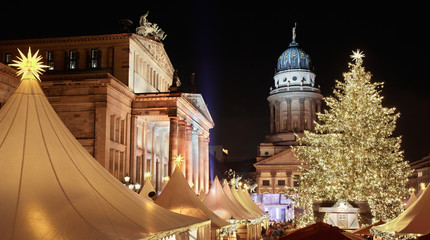 Naklejka premium Christmas market in Gendarmenmarkt, Berlin