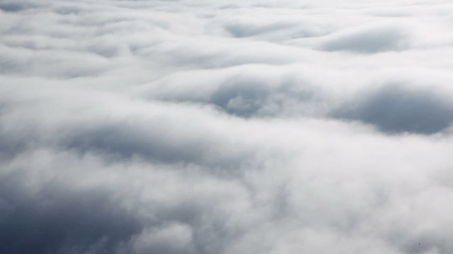 HD:Flying above clouds