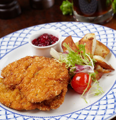 Schnitzel with salad