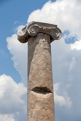 Ionian column capital, architectural detail