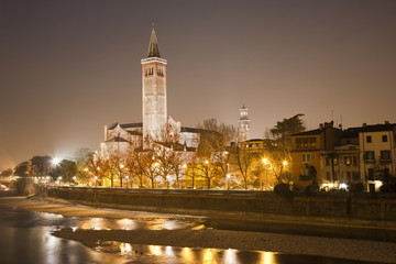 Verona - Adige river and Santa Anastasia church at night - obrazy, fototapety, plakaty