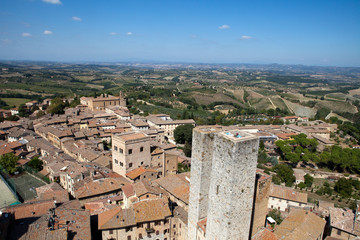 Fototapeta na wymiar Tuscan village San Gimignano view from the tower