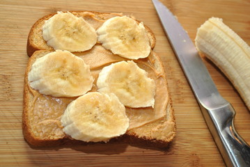 Preparing a Banana and Peanutbutter Sandwich