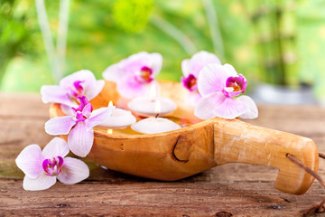 Wellness und Spa Konzept mit Orchideen