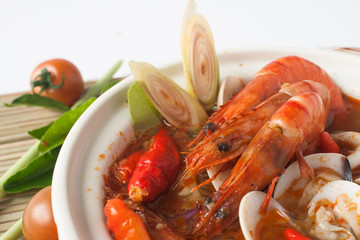 tom yum spicy seafood soup