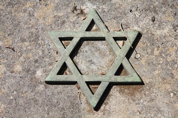 Fototapeta premium Judaism - Star of David symbol in Rome cemetery