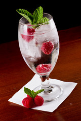 raspberry mint water