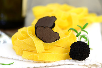 Tagliatelle mit Trüffeln