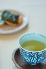 お茶と海苔せんべい