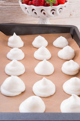 meringue-based dessert
