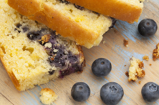 Cornbread With Blueberry