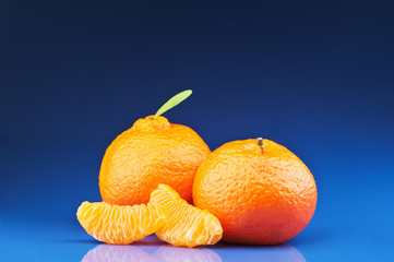 fresh orange mandarins