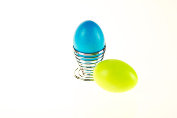 Ostereier im Eierbecher