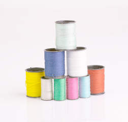 bobinas de hilo para coser