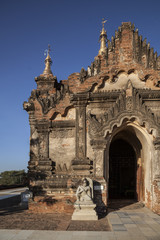 Obraz premium Myanmar, ancient Stupa