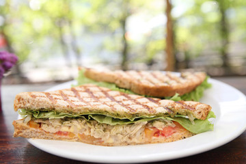roast chicken sandwich