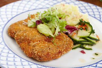 Schnitzel with salad