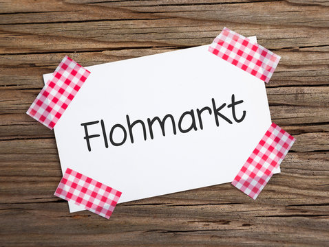 Klebestreifen Zettel auf Holz FLOHMARKT
